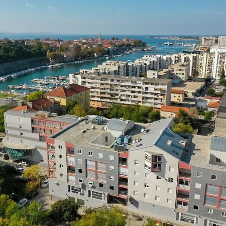 Apartment Sens Zadar