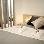 Sens Apartment *