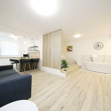 דירה Sens By Belmont Realty זאדאר